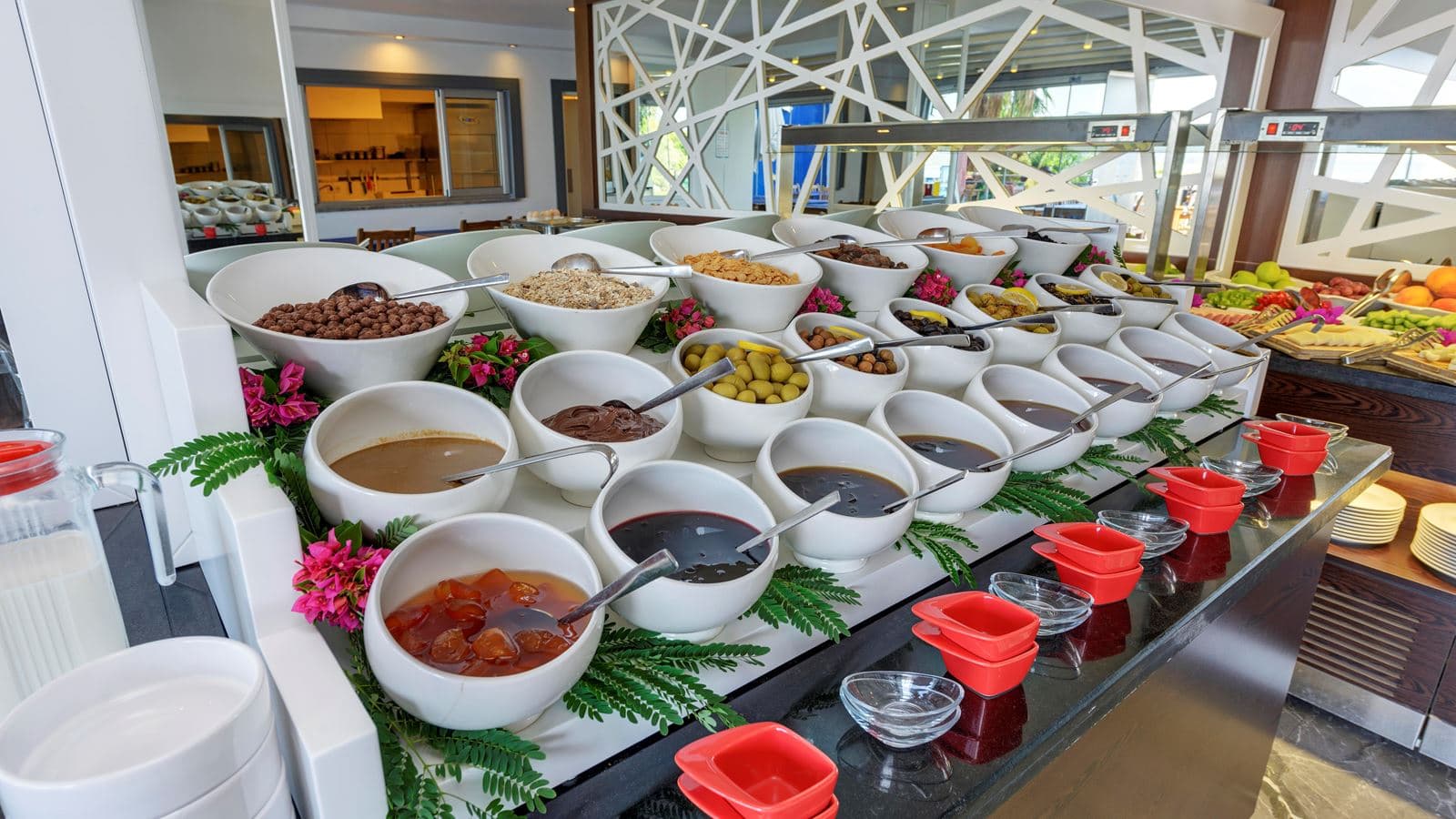 restaurants-sea-view-hotel-restaurant