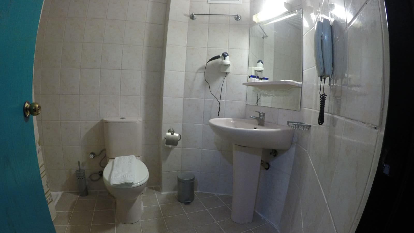 rooms-standard-room
