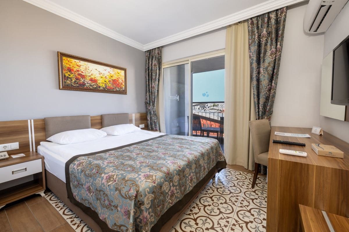 rooms-standart-room-side-sea-view