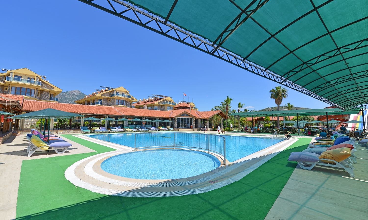 pools-outdoor-pool