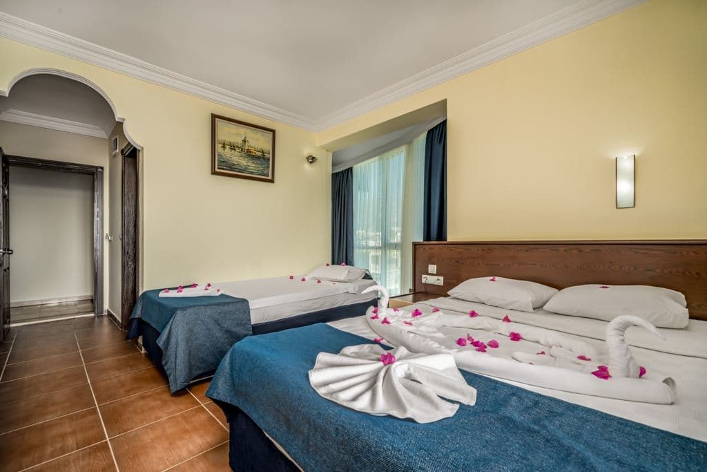 rooms-standard-room