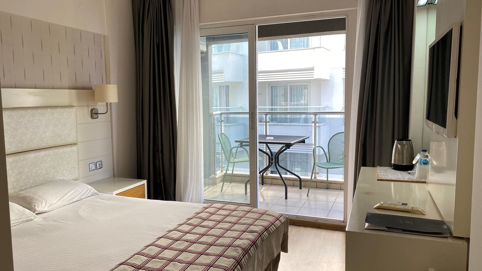 rooms-standart-room