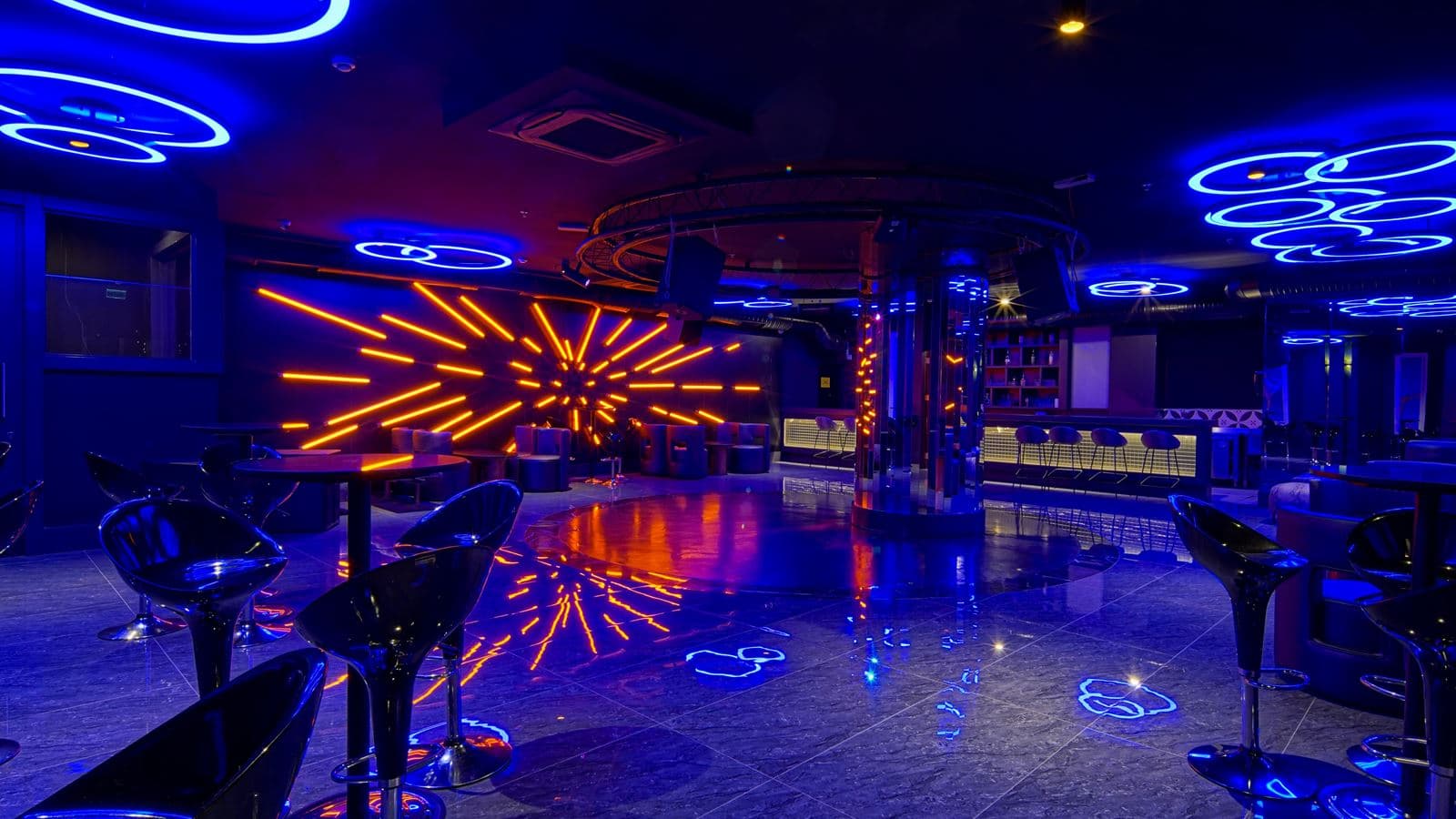 bars-pool-snack-bar