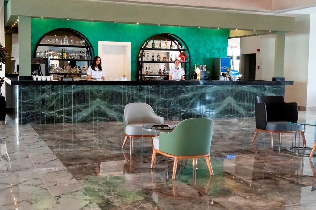 bars-lobby-bar