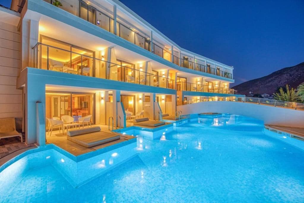 rooms-swim-up-rooms
