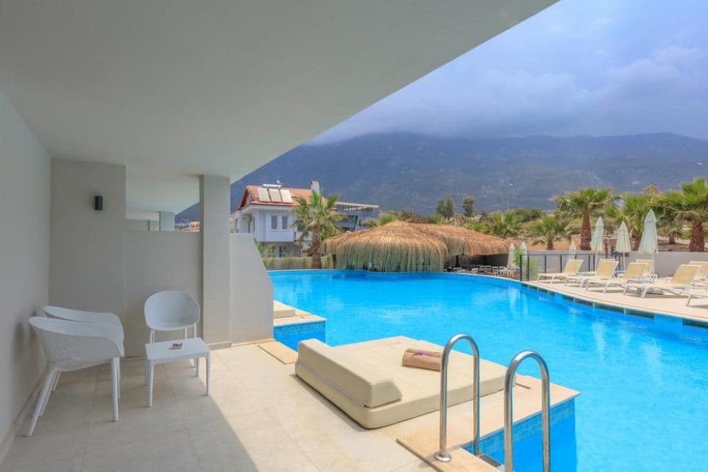 rooms-swim-up-rooms
