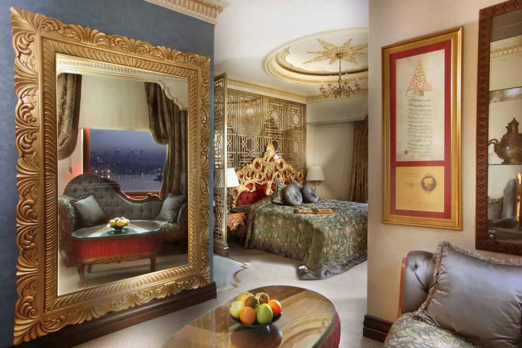 rooms-deluxe-room-city-view