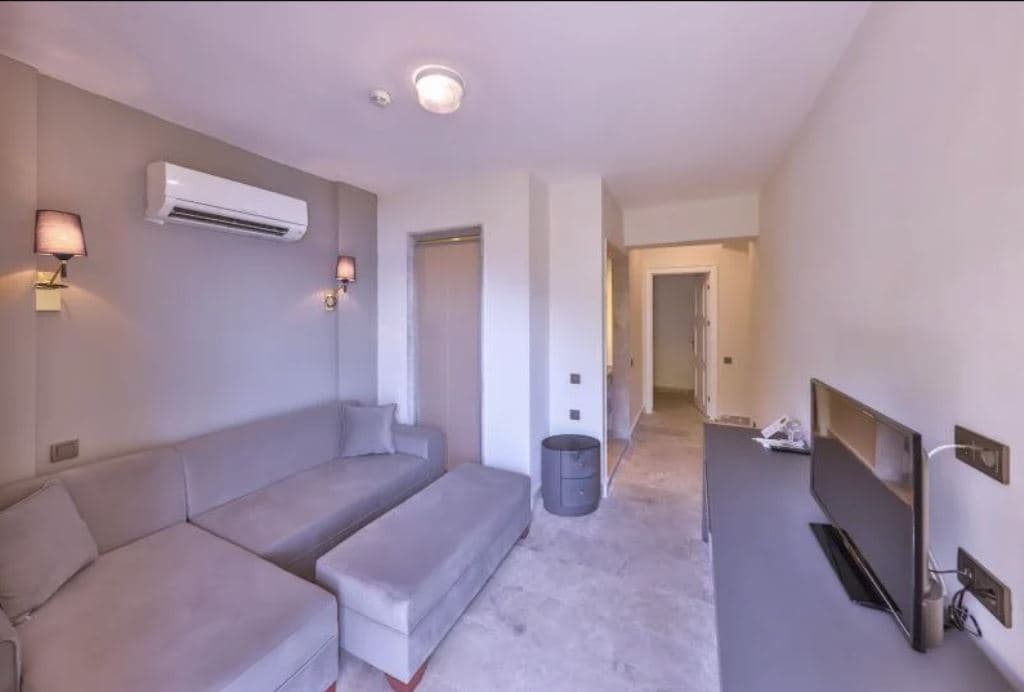rooms-family-room