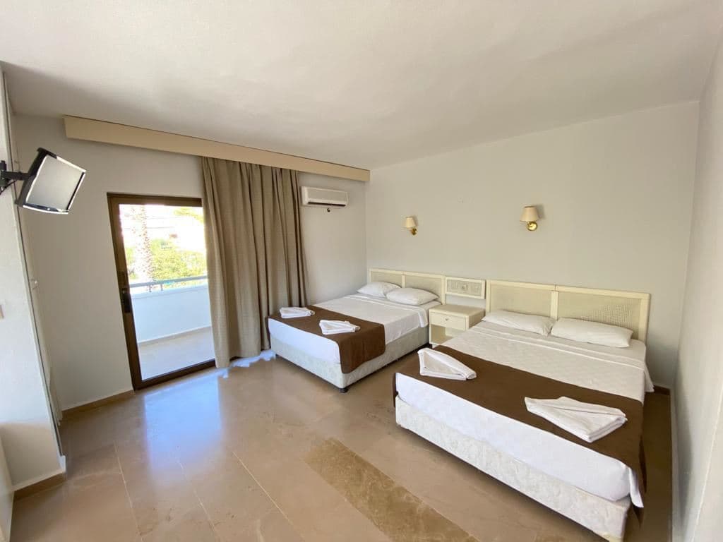 rooms-family-rooms