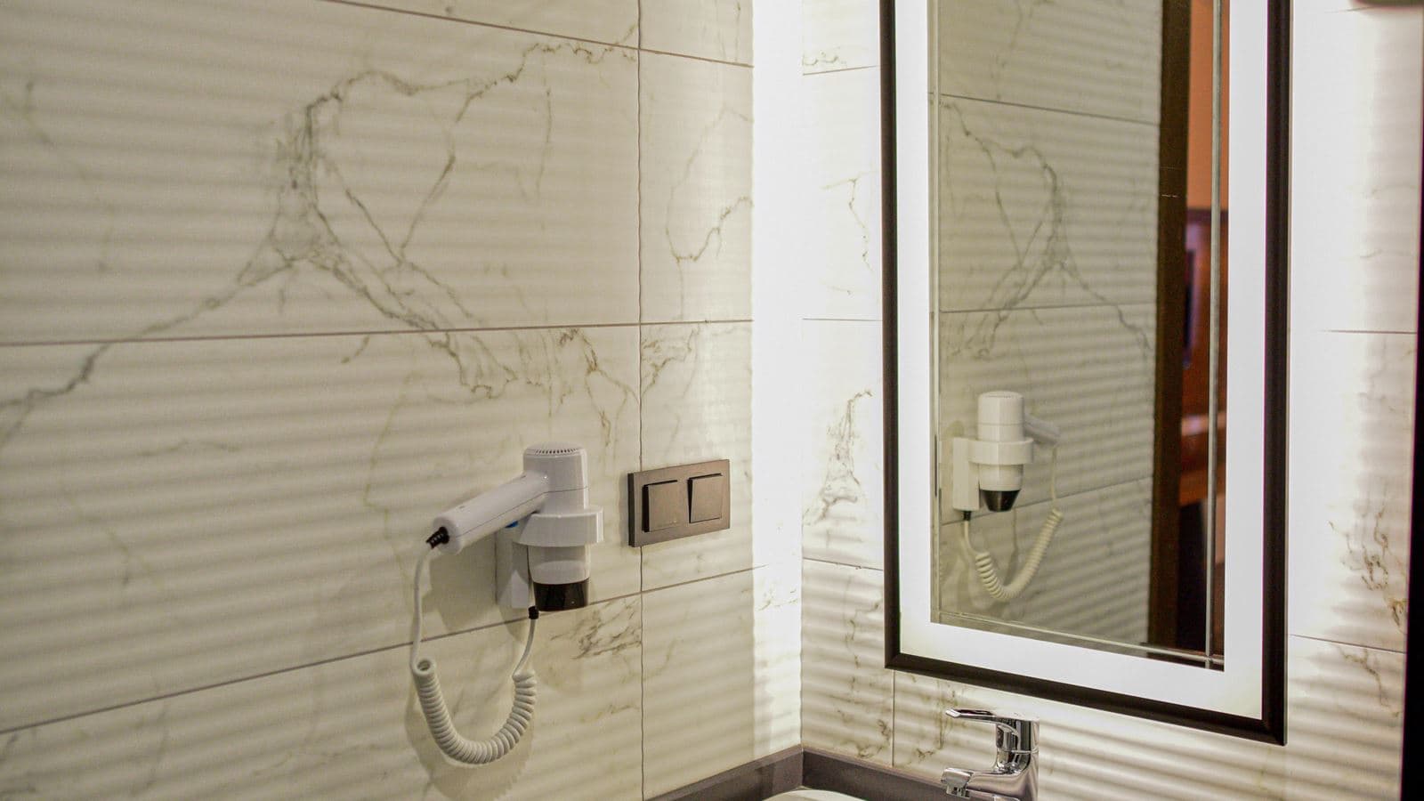 rooms-standard-room