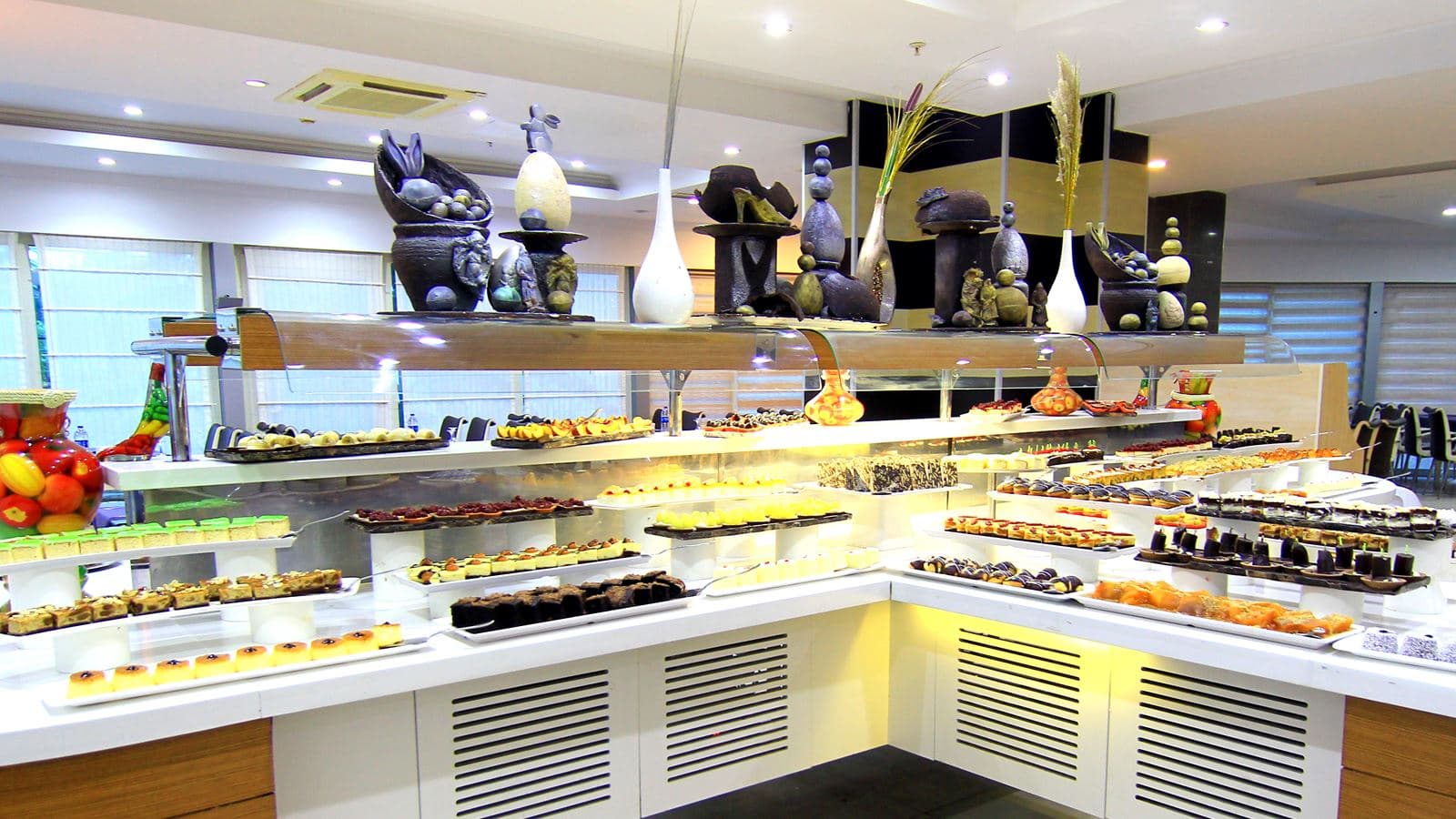 restaurants-main-restaurant-ambrossia