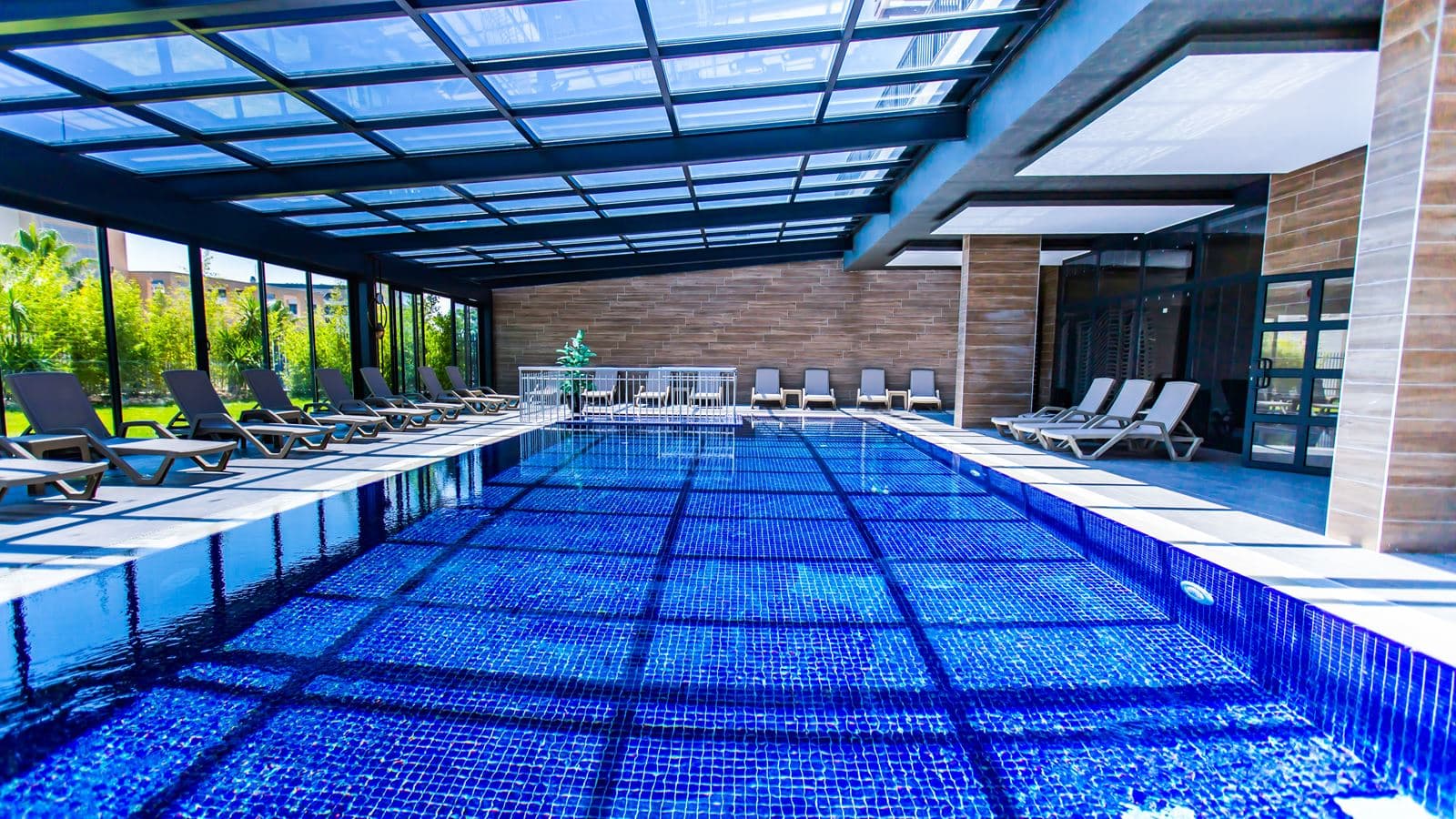 pools-indoor-pool