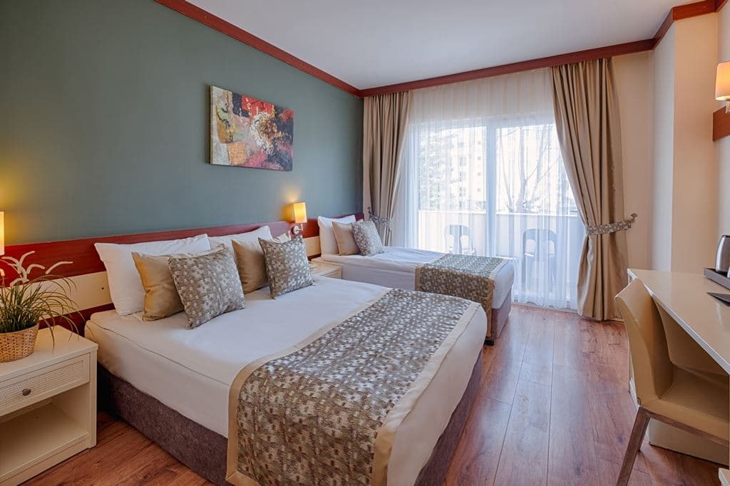 rooms-standard-room