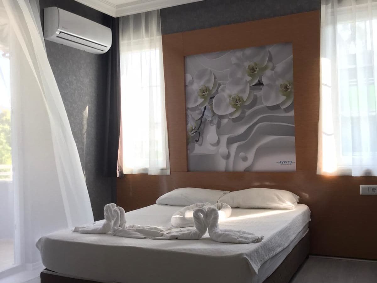 rooms-standard-room