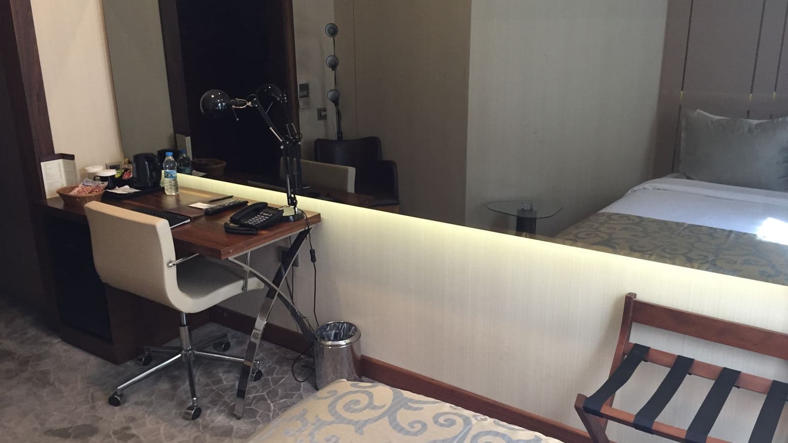 rooms-family-room-standard