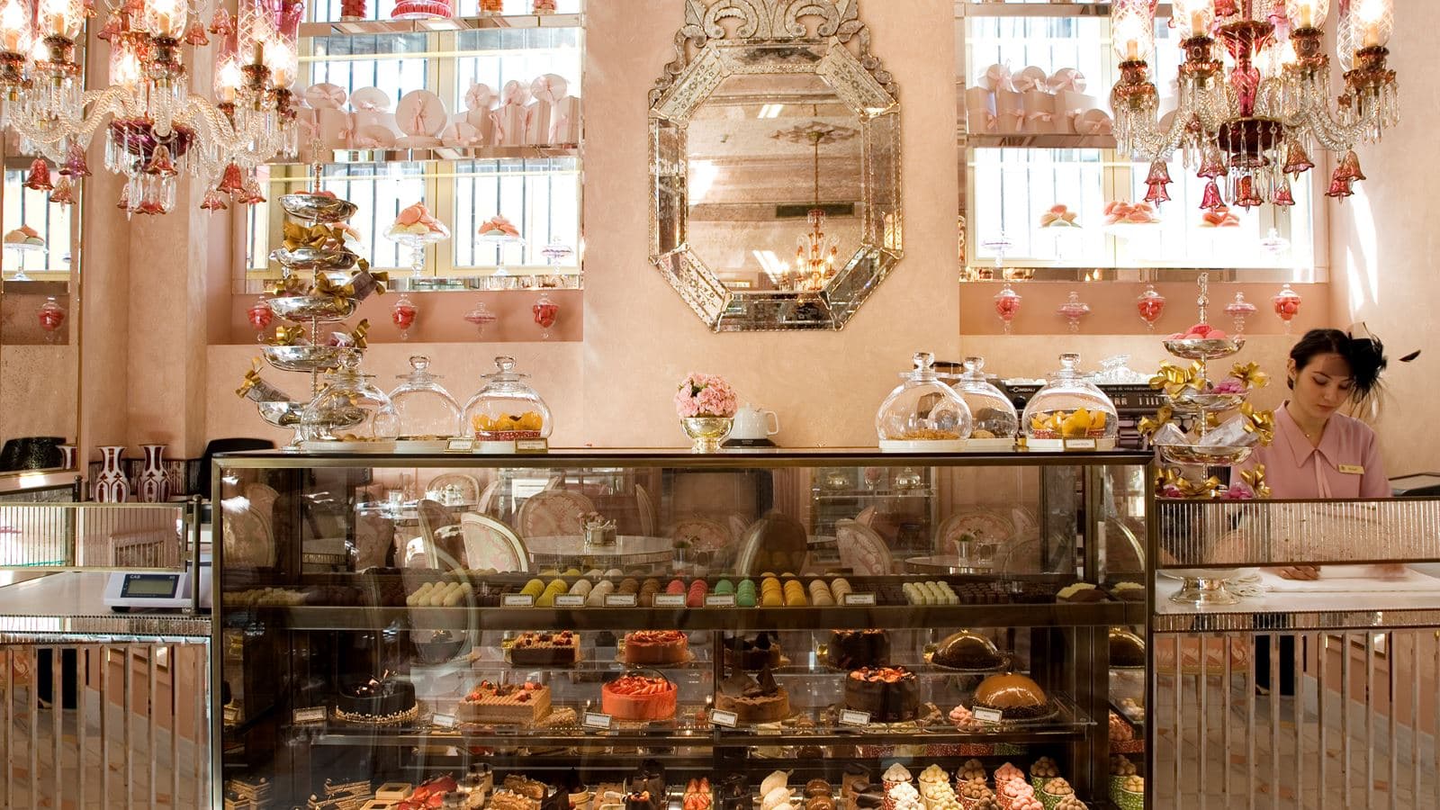 restaurants-breakfast-buffet