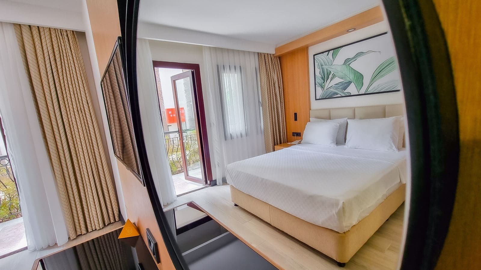 rooms-superior-room