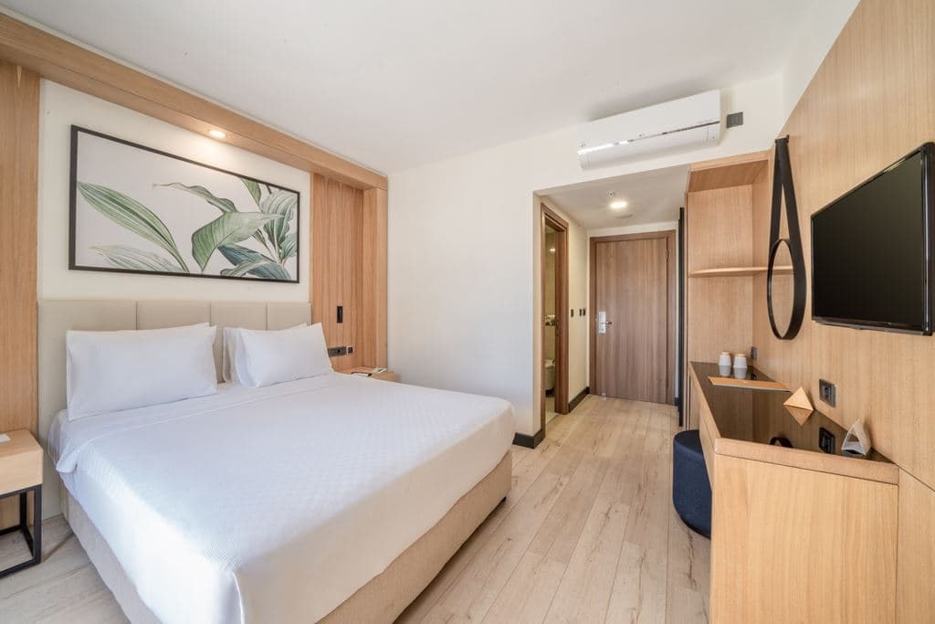 rooms-superior-room