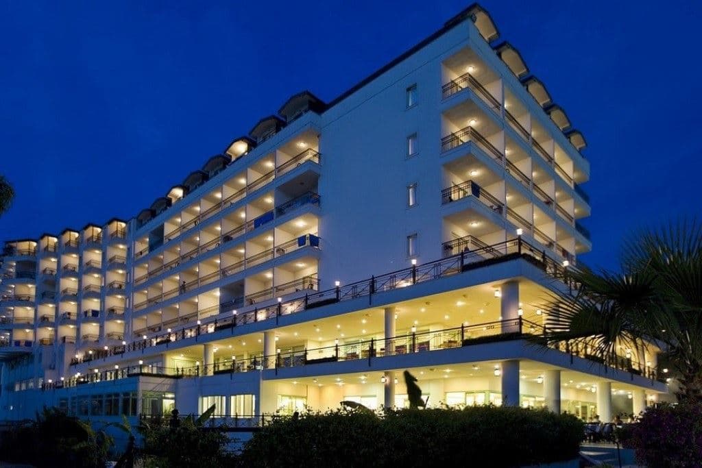 general-main-building