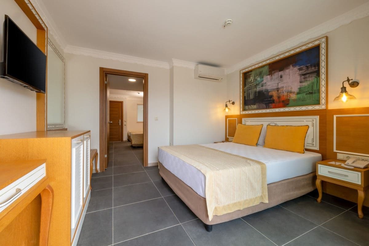 rooms-family-large-room