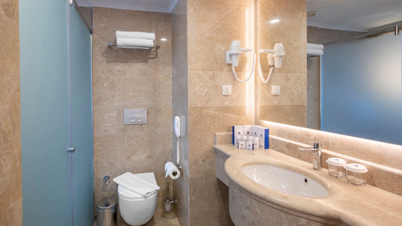 rooms-deluxe-room-lv