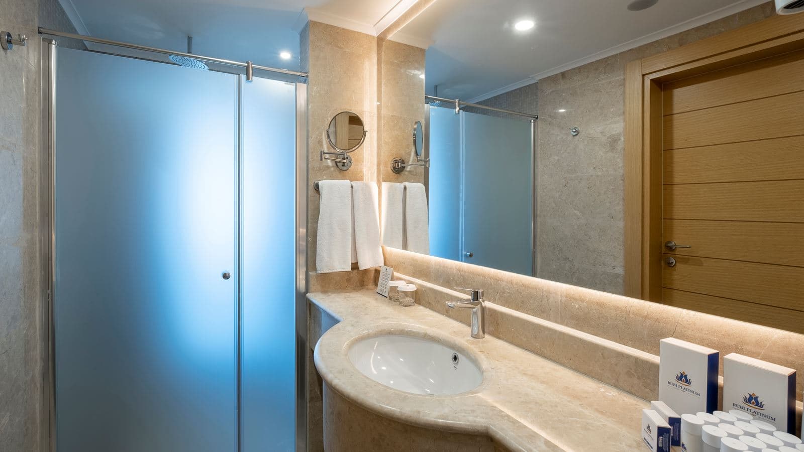 rooms-family-room-lv
