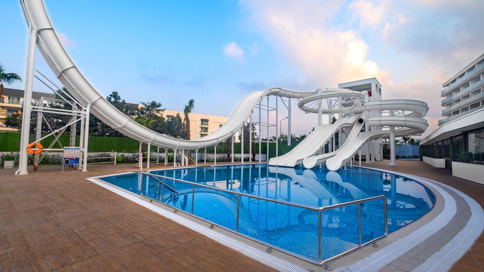 water-park-water-park