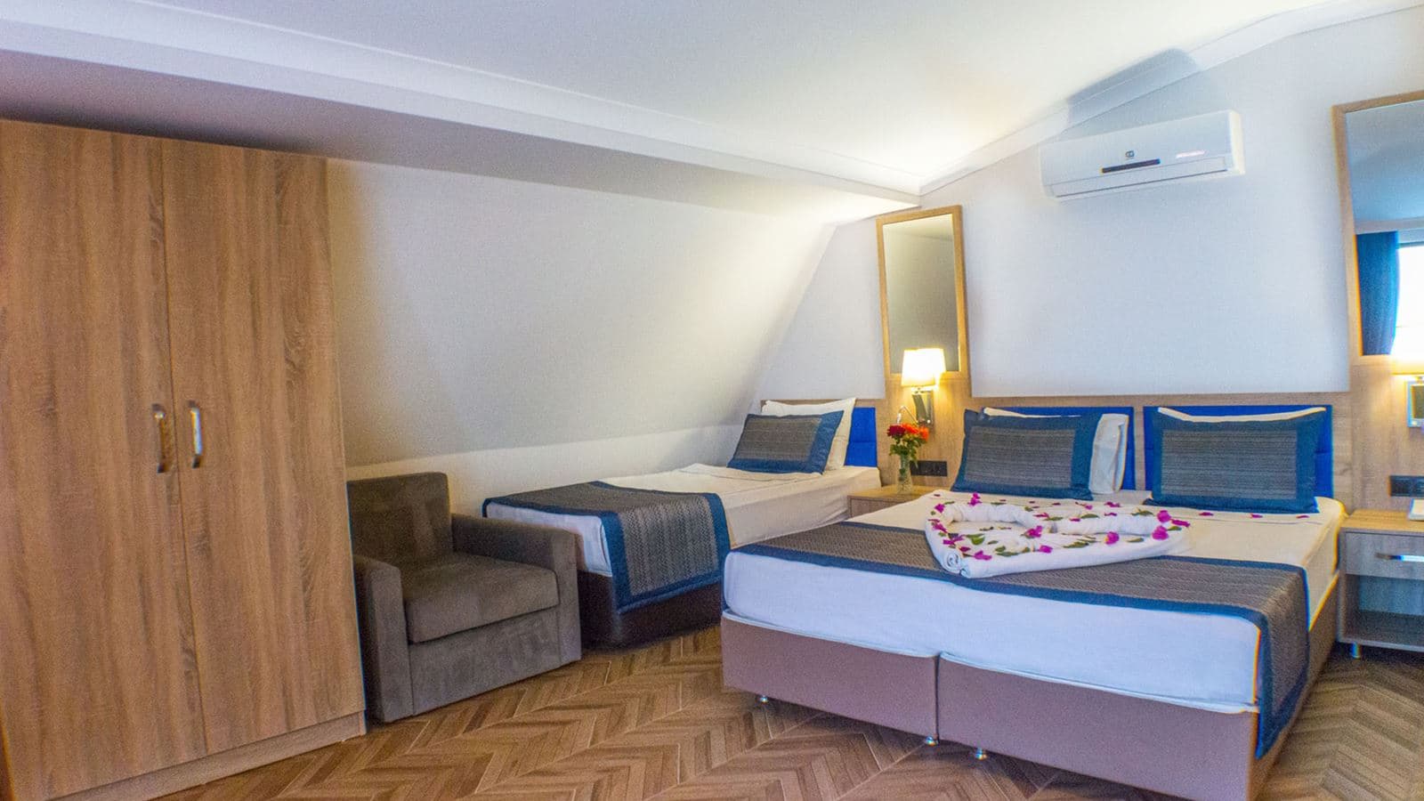 rooms-standard-room