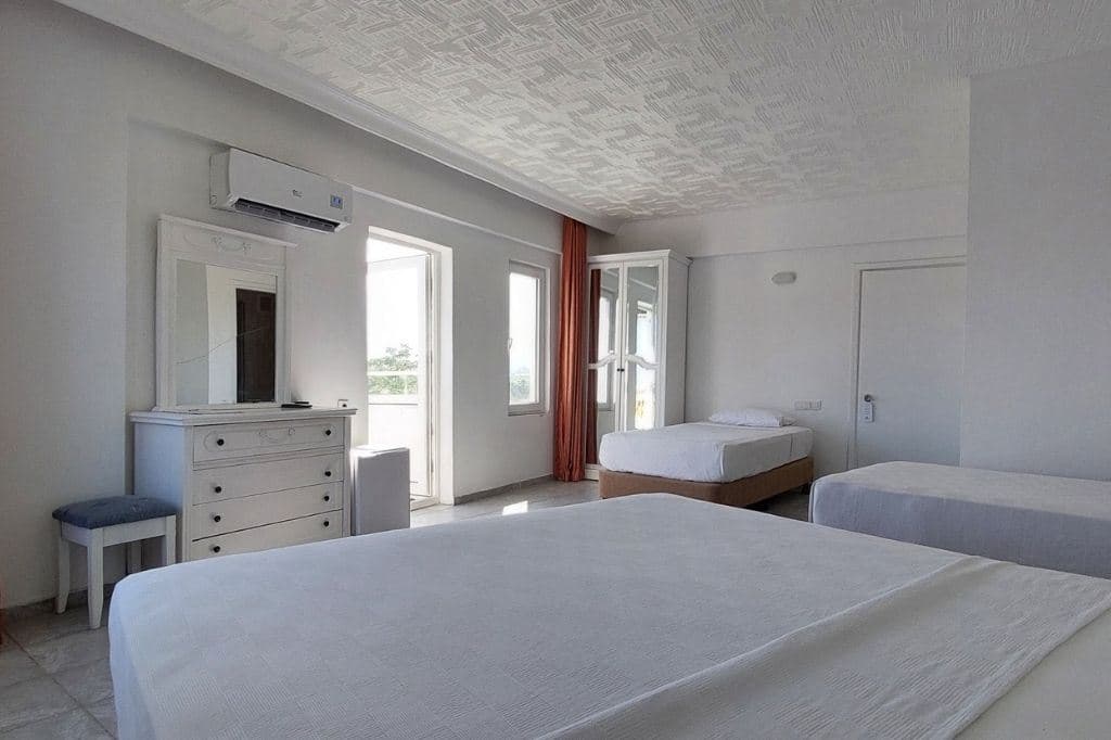 rooms-corner-room