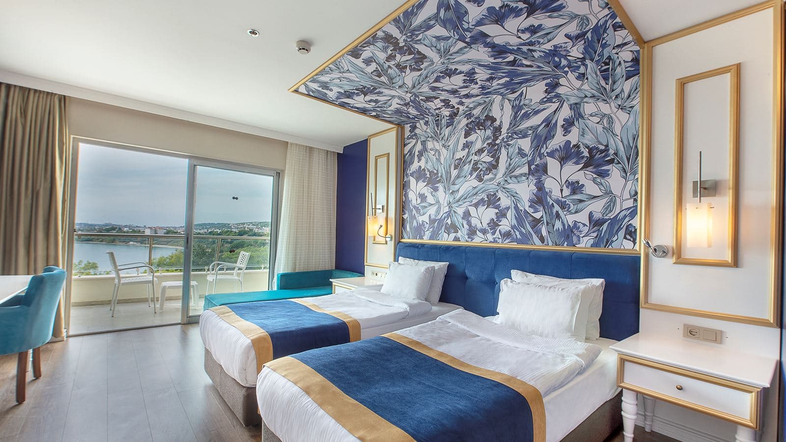 rooms-family-room