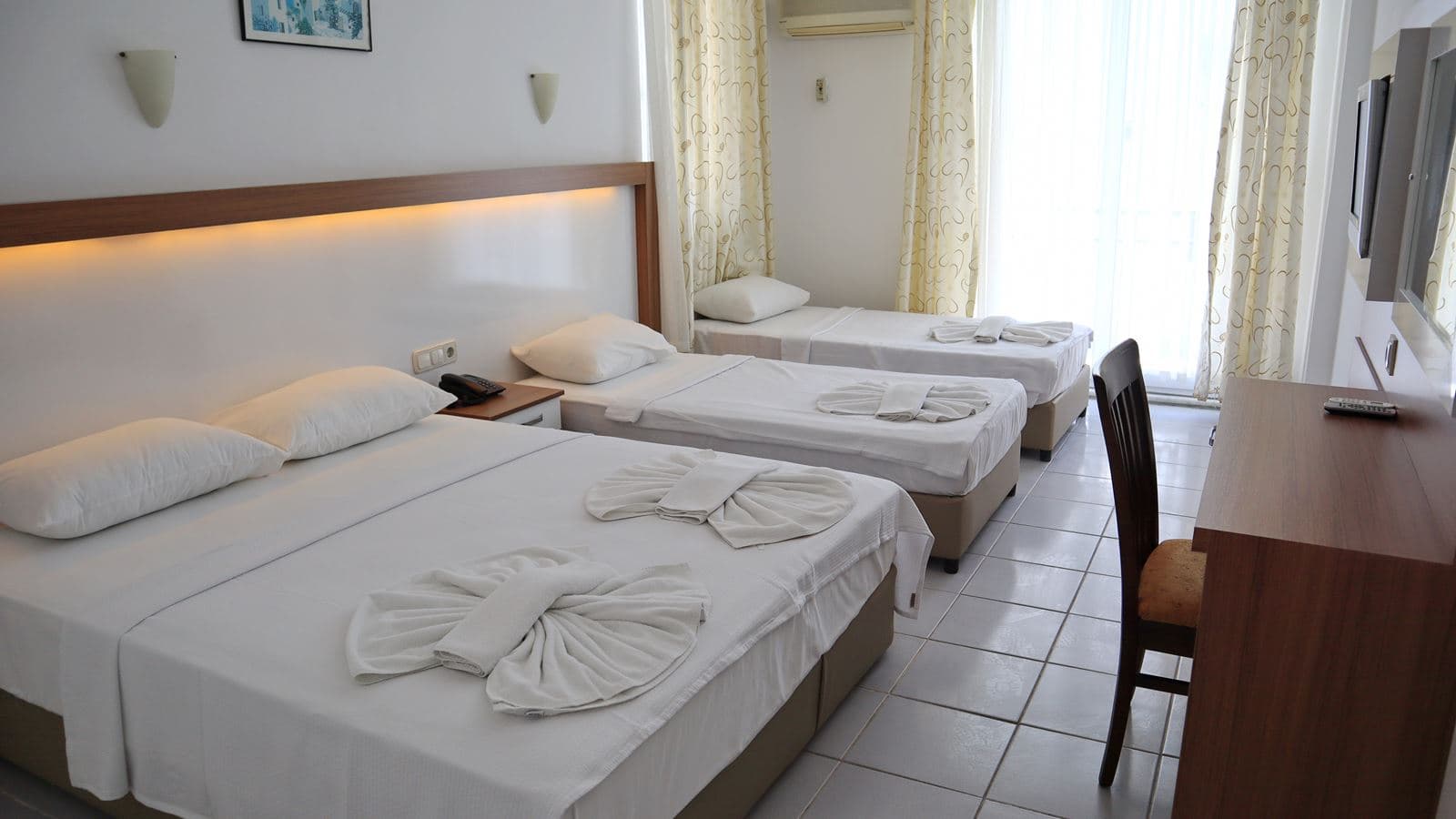 rooms-standard-room