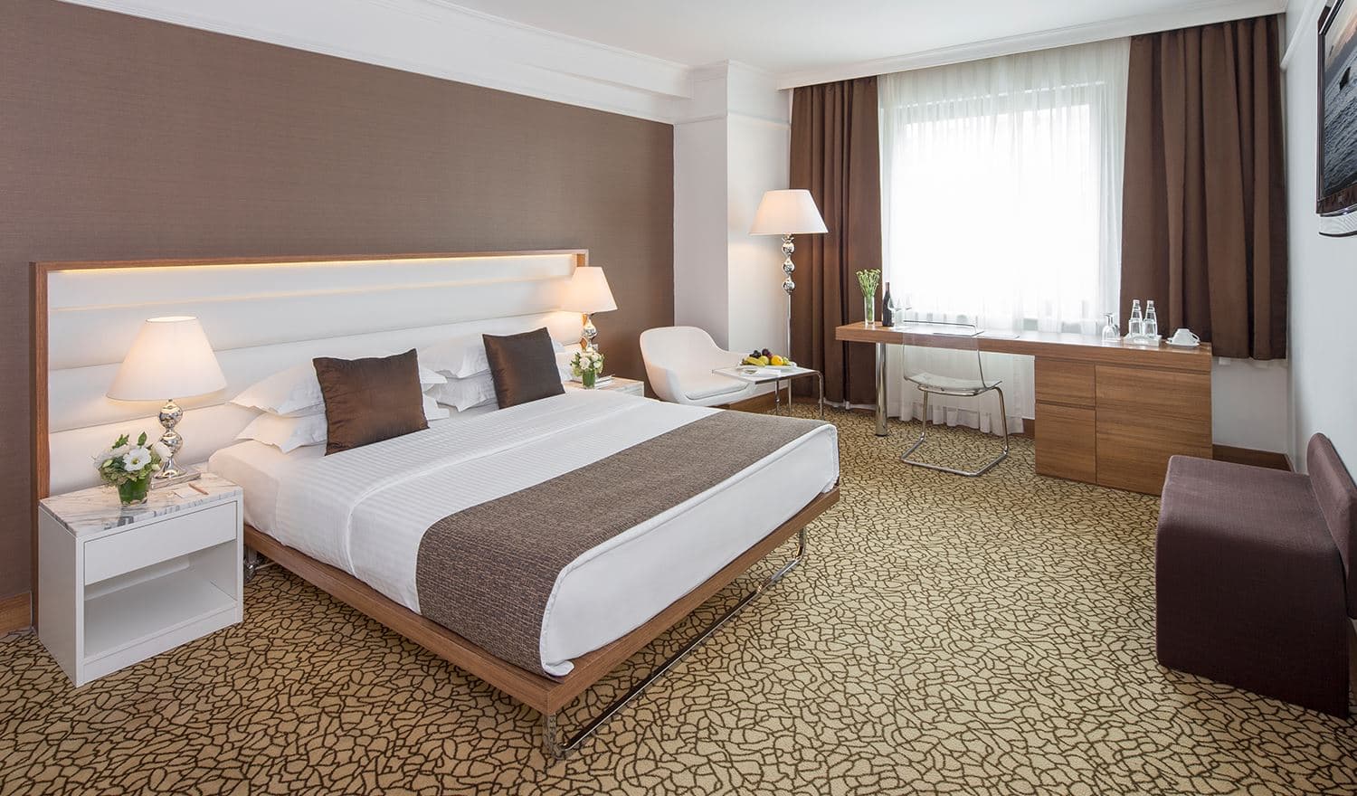 rooms-standard-room