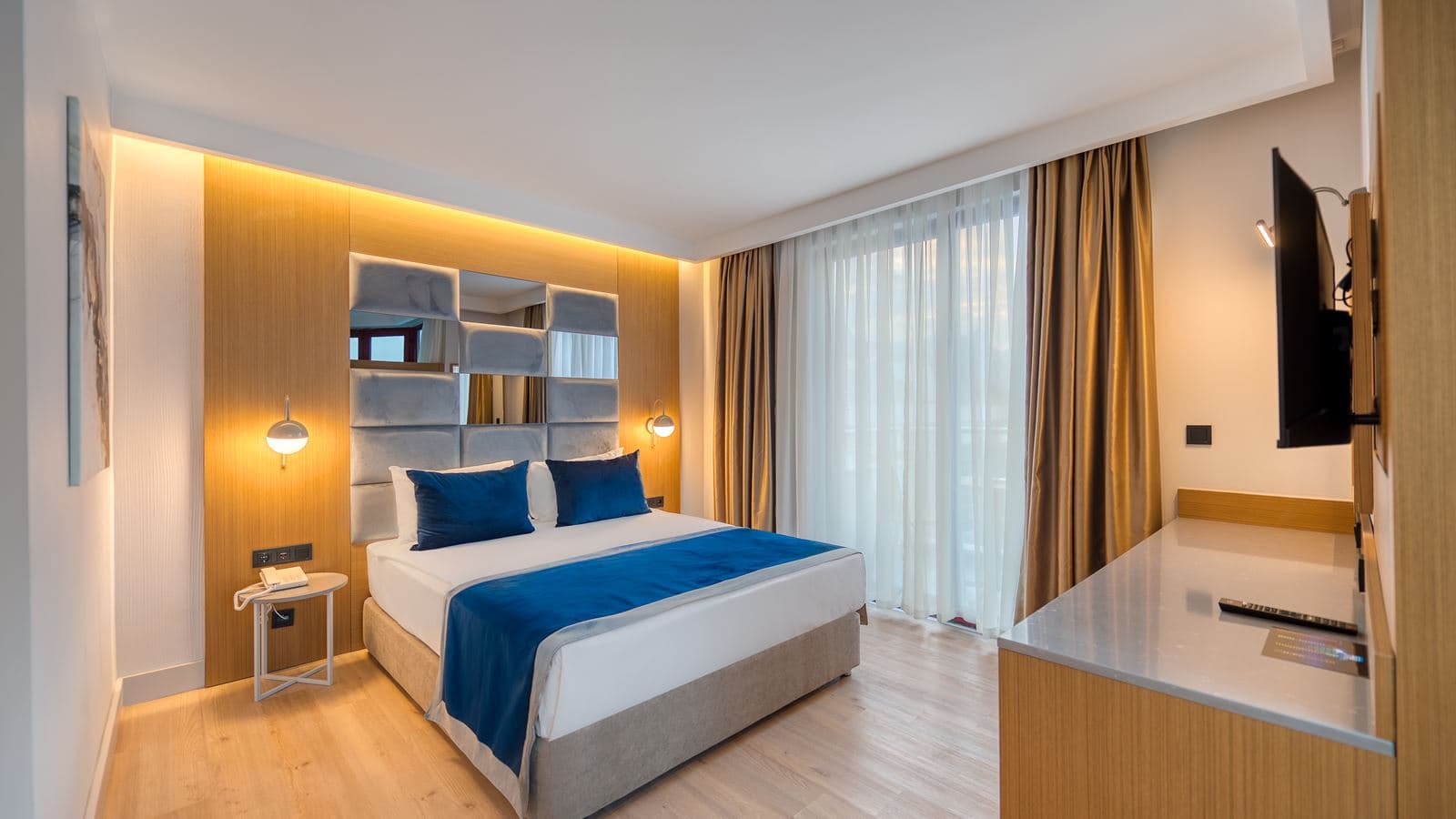 rooms-suite-room