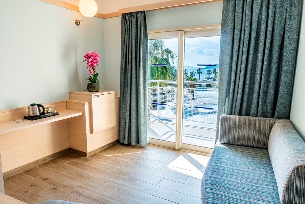 rooms-large-room