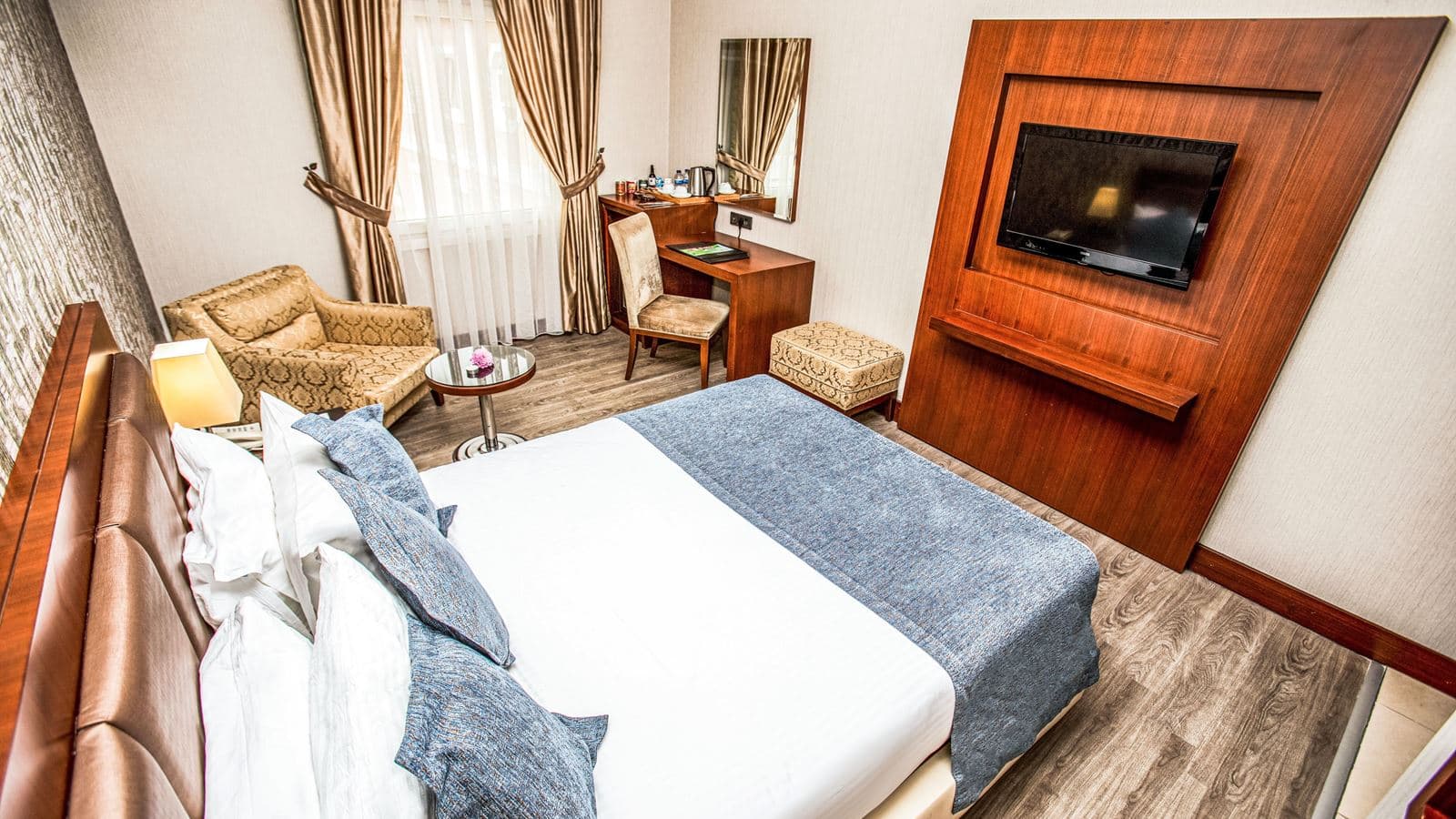rooms-standard-room