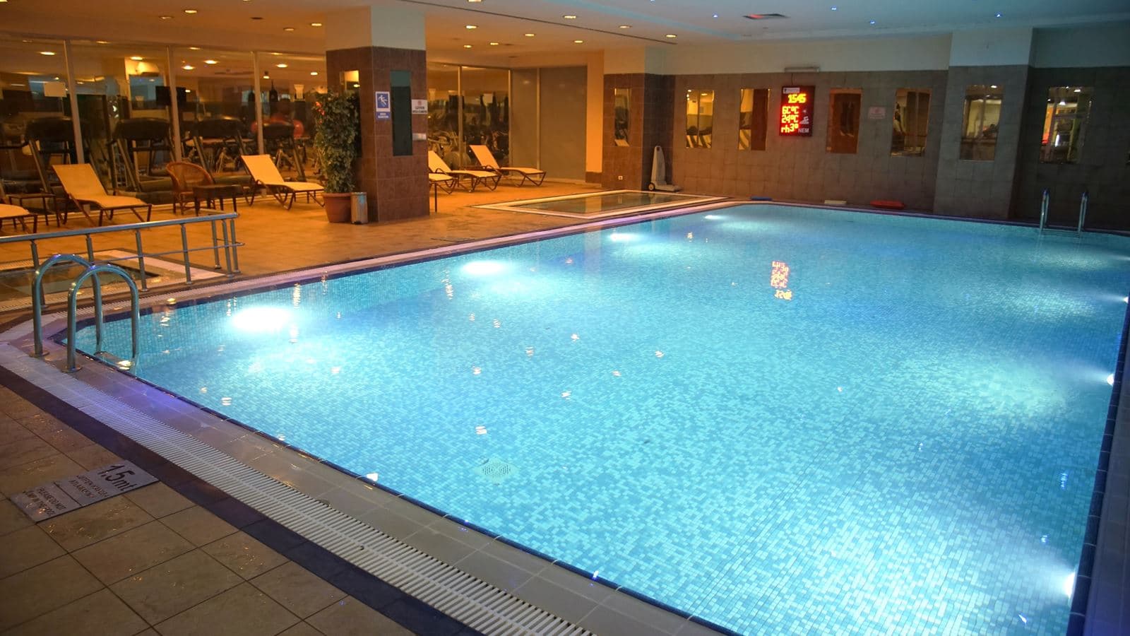 pools-indoor-pool