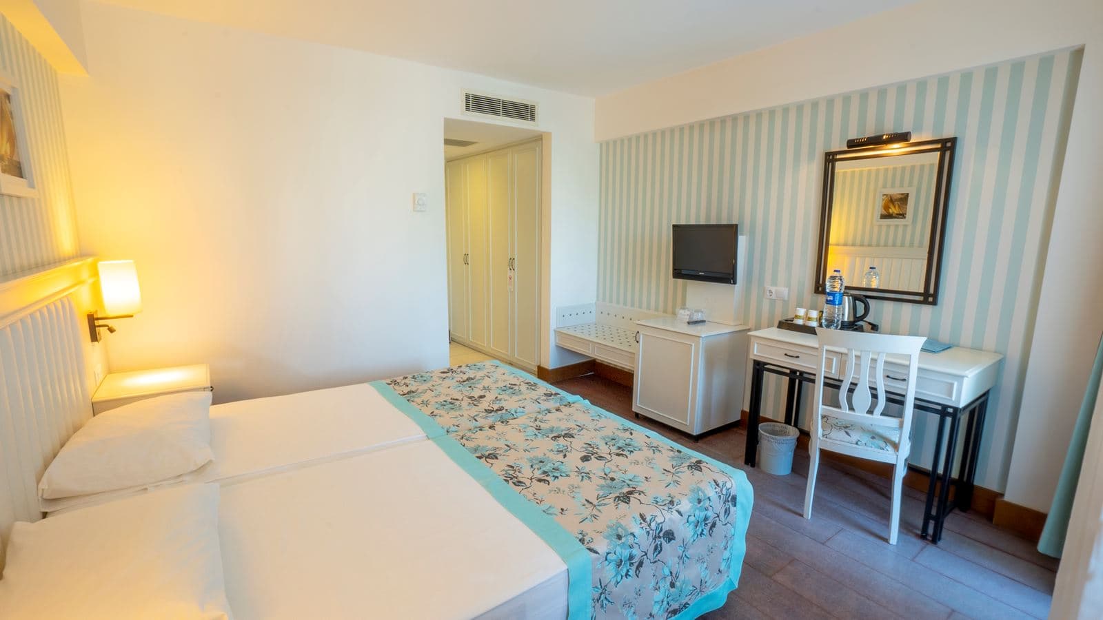 rooms-standart-room