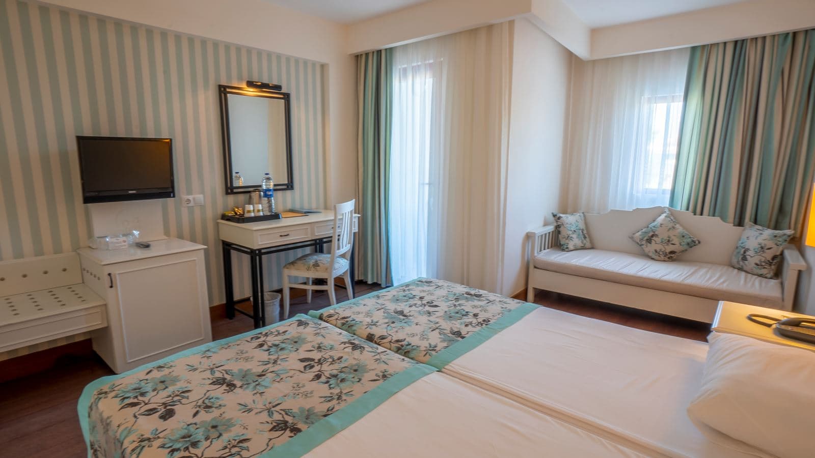 rooms-standart-room