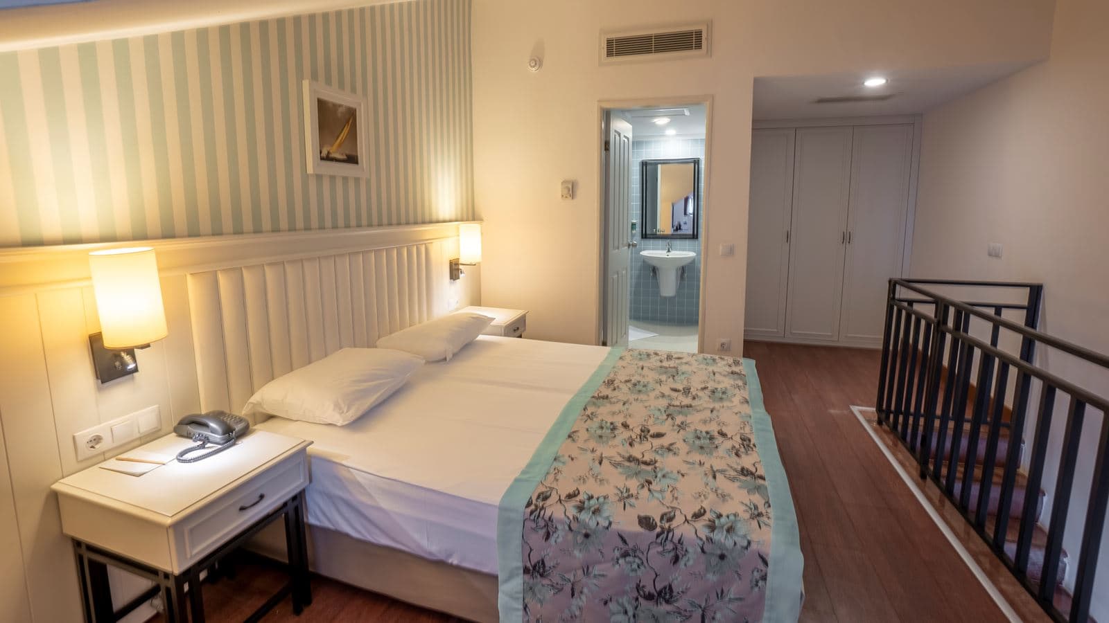 rooms-dublex-room