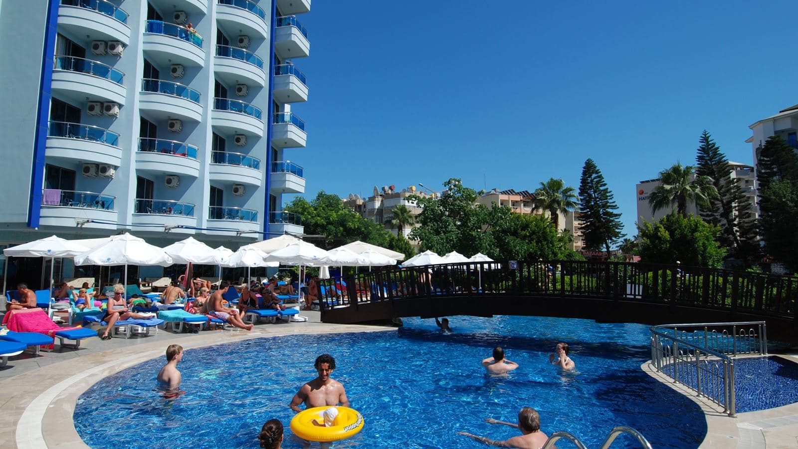 pools-outdoor-pool