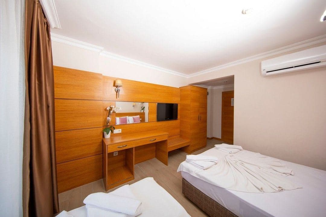 rooms-large-room