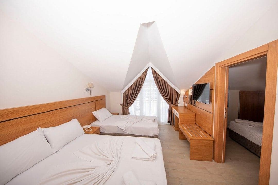 rooms-family-room