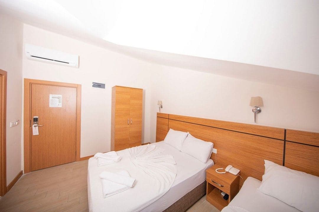 rooms-family-room