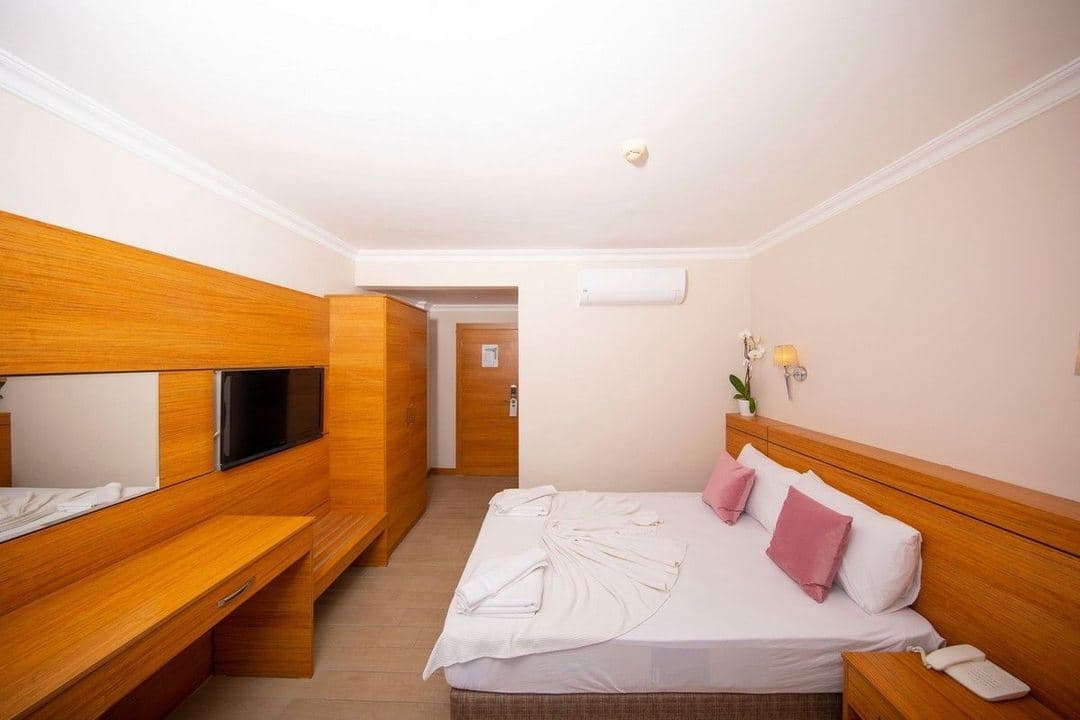 rooms-family-room