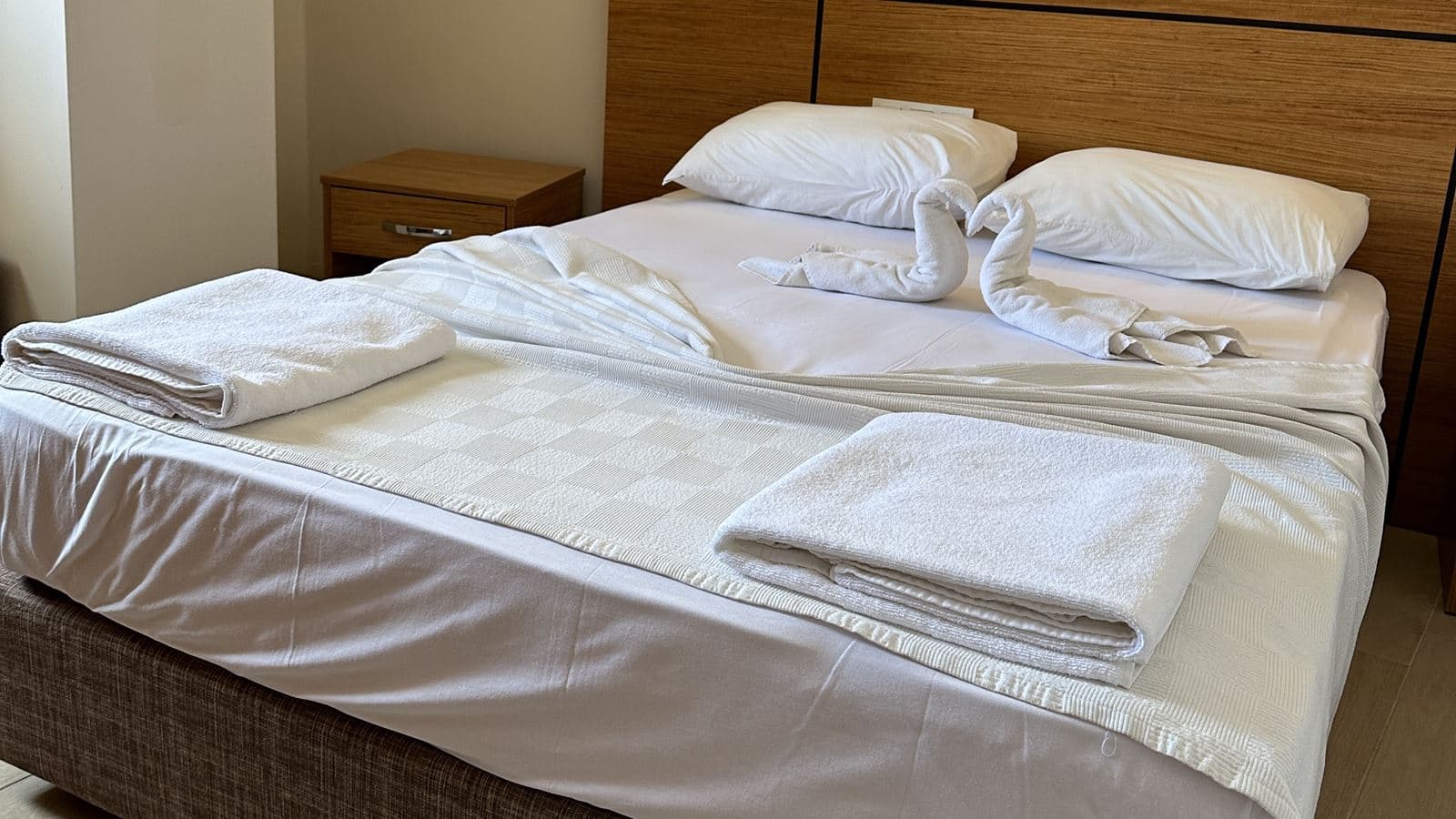 rooms-family-room