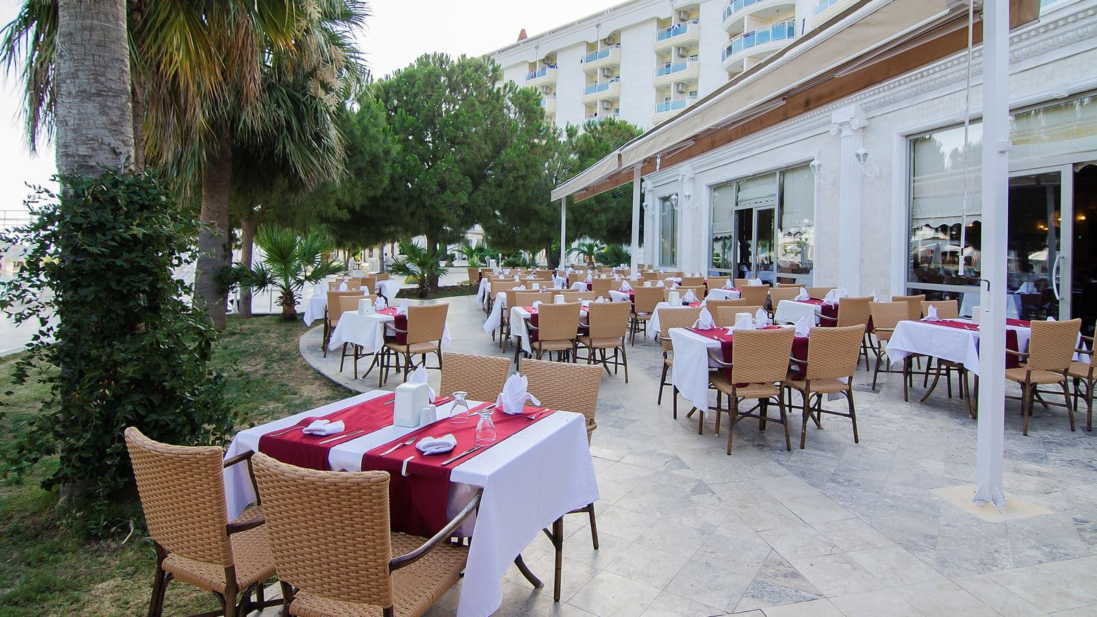 restaurants-heraklin-restaurant