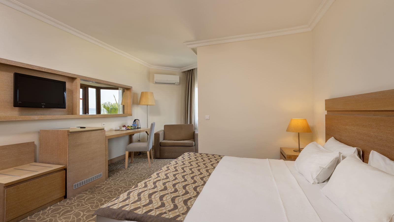 rooms-standard-room