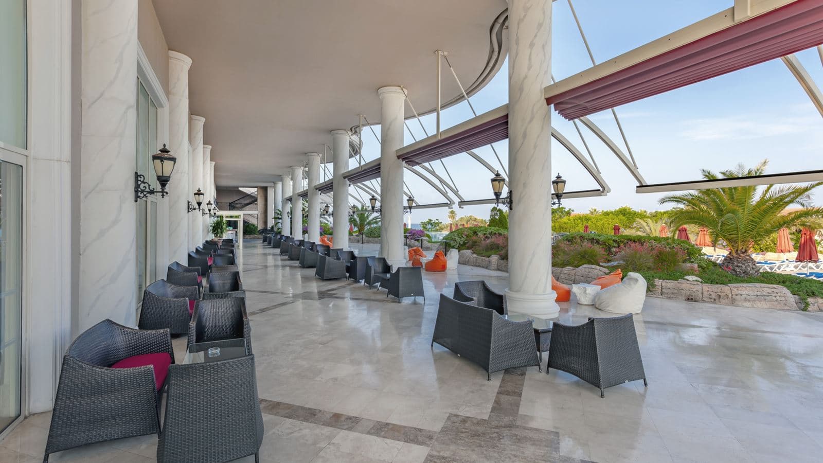 bars-lobby-bar