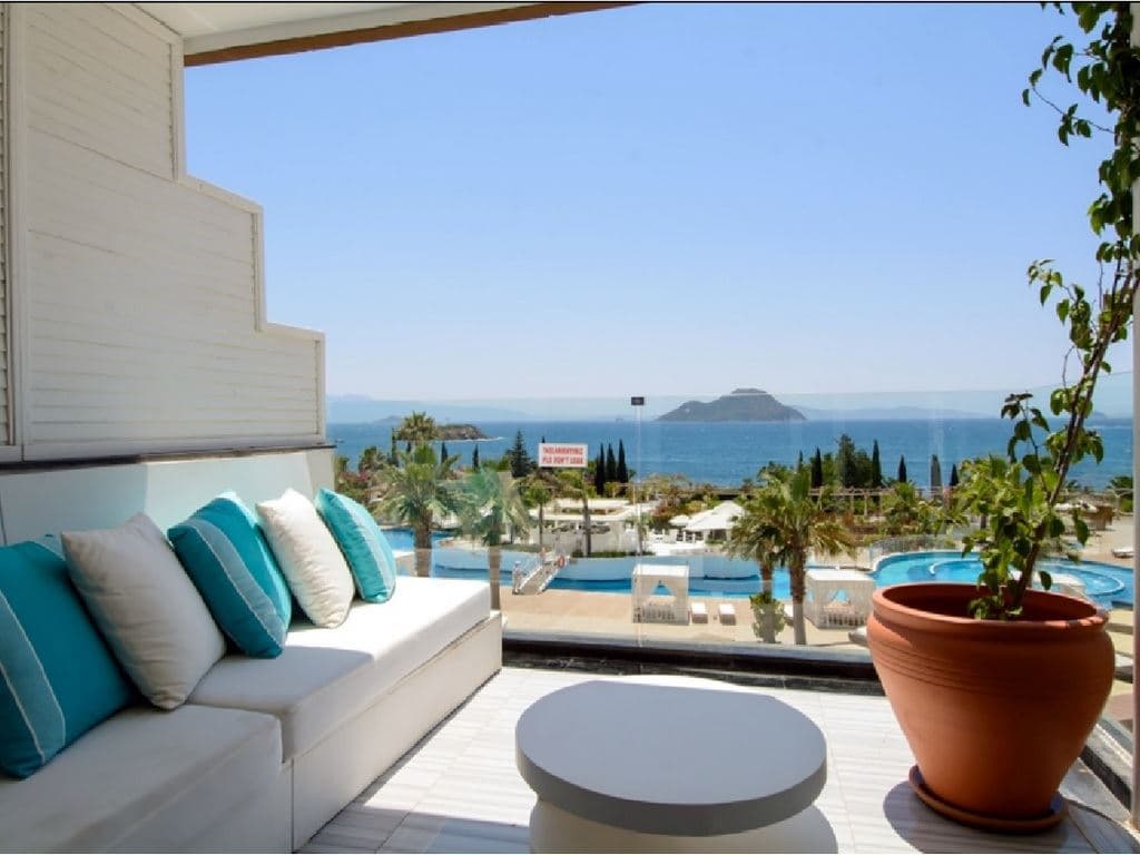 rooms-penthouse-three-bedrooms