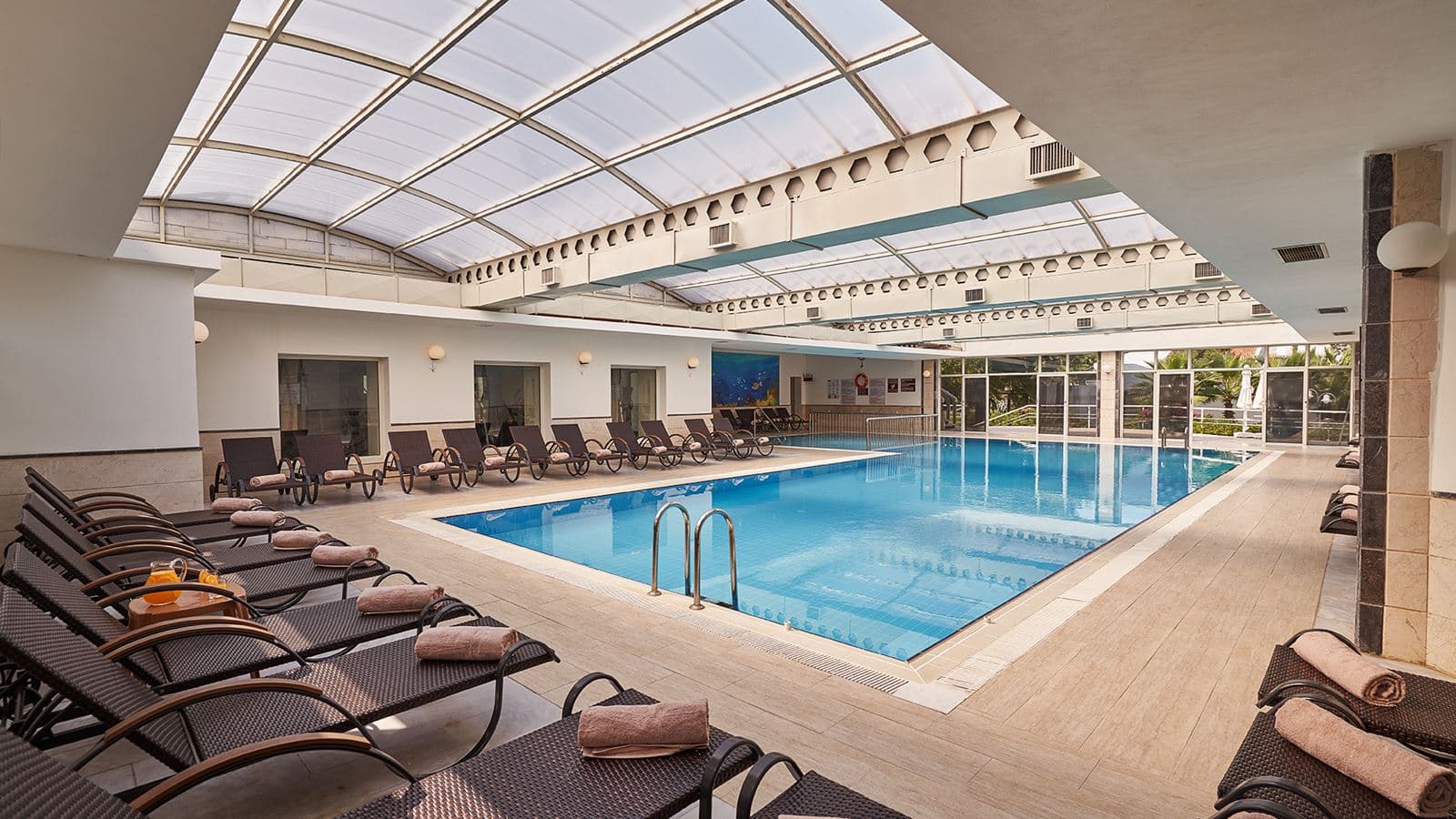 pools-indoor-pool